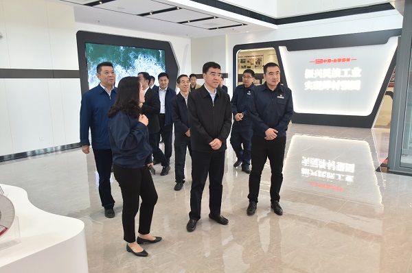 天津市委常委、濱海新區(qū)區(qū)委書記連茂君 調(diào)研走訪金橋集團(tuán)科技公司